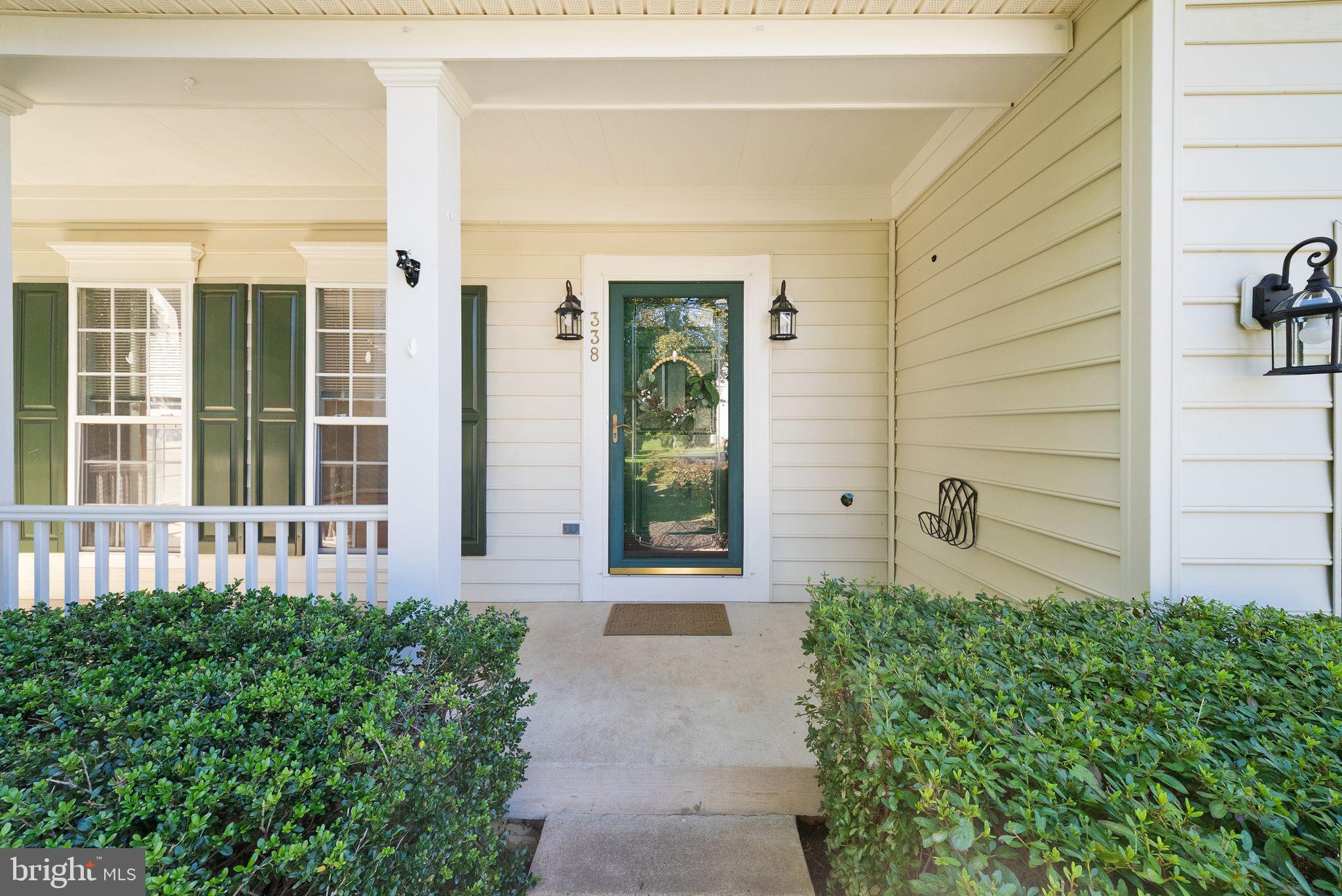 338 SINGLETON CIRCLE