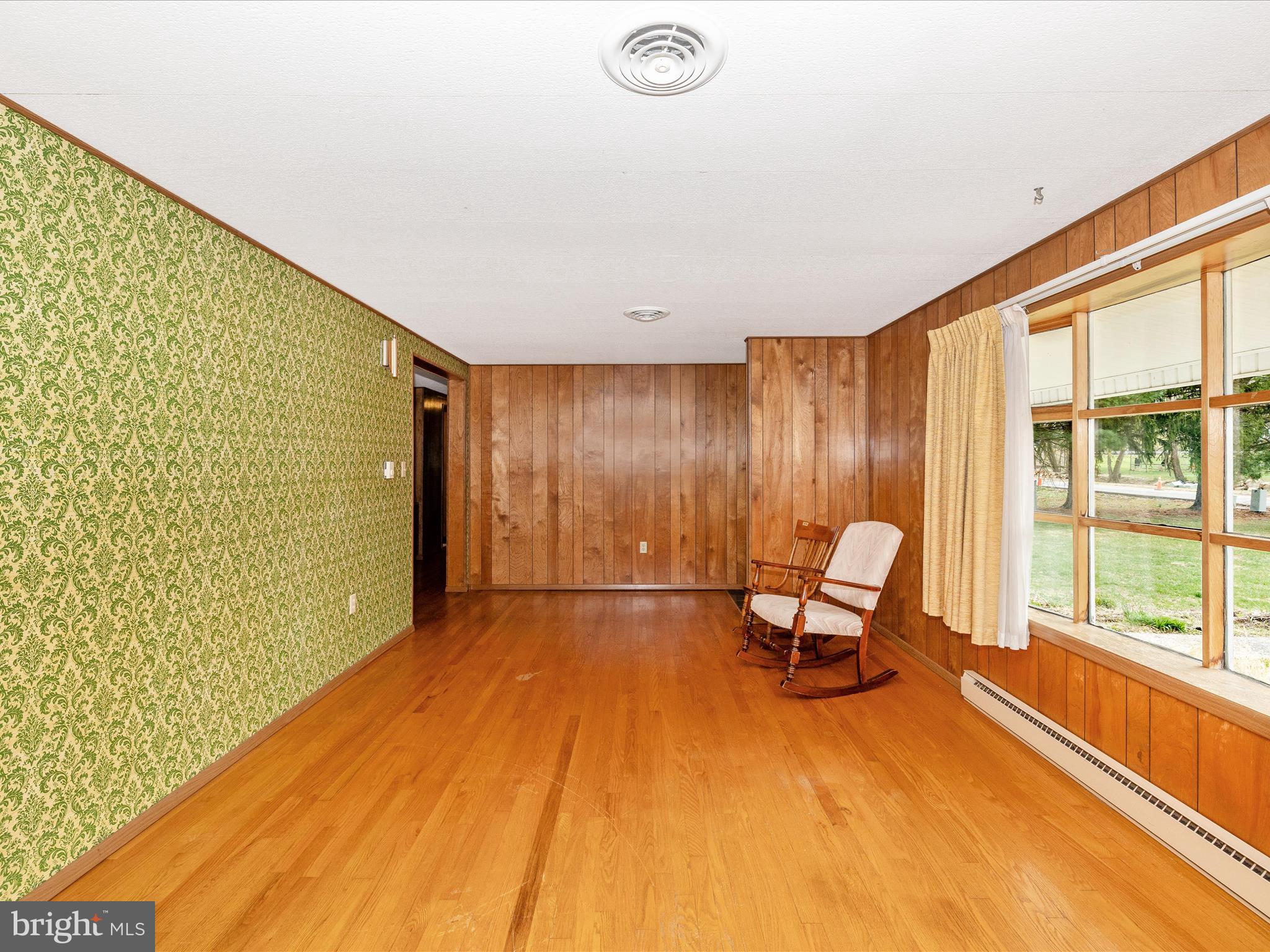 CHIPS MEADOW - Residential