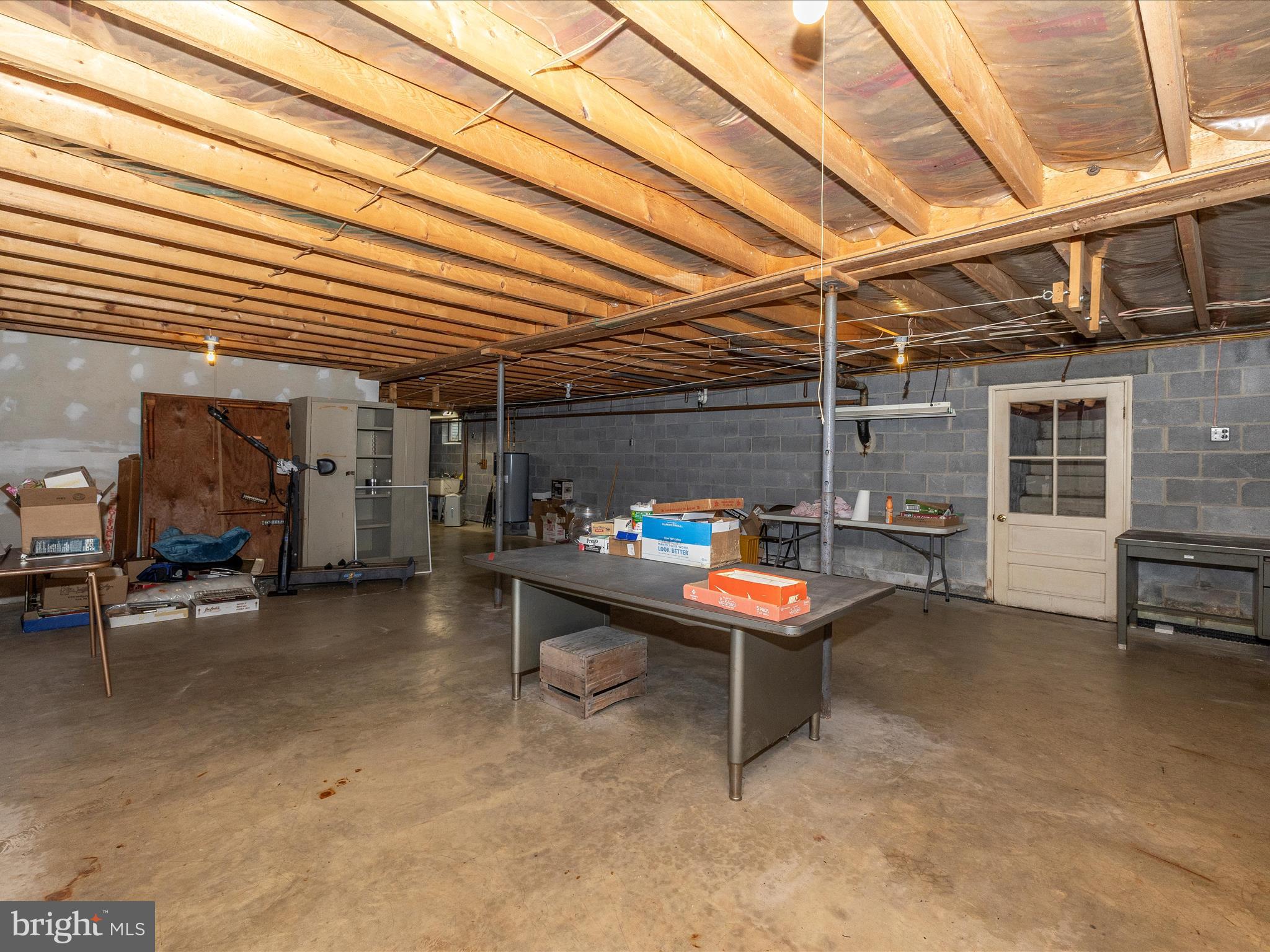 CHIPS MEADOW - Residential