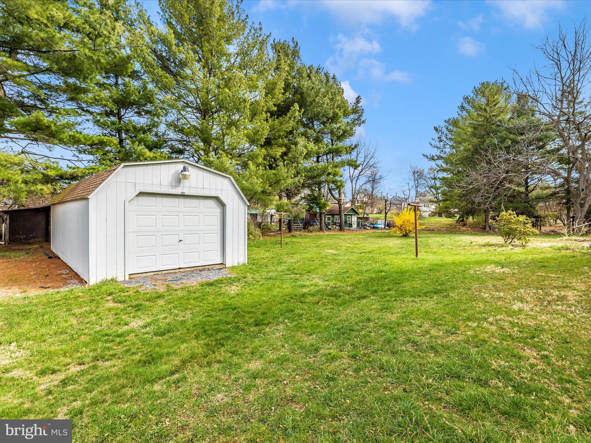 CHIPS MEADOW - Residential