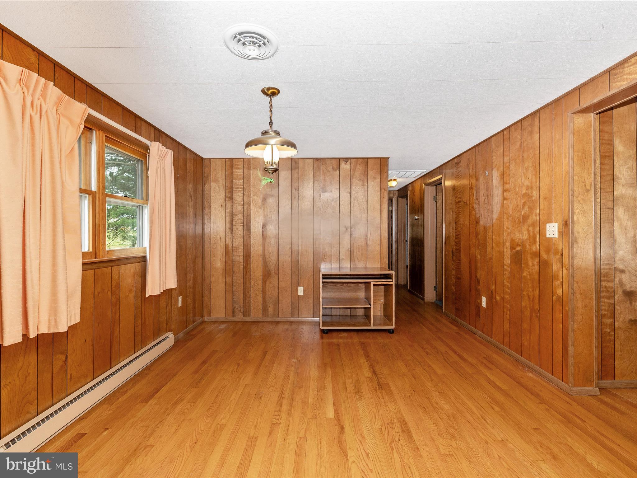 CHIPS MEADOW - Residential