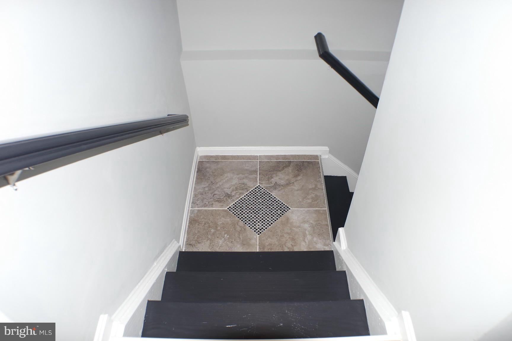 COLONY SQUARE- RSB PT PA - Residential