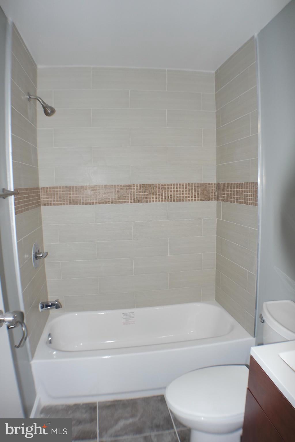 COLONY SQUARE- RSB PT PA - Residential