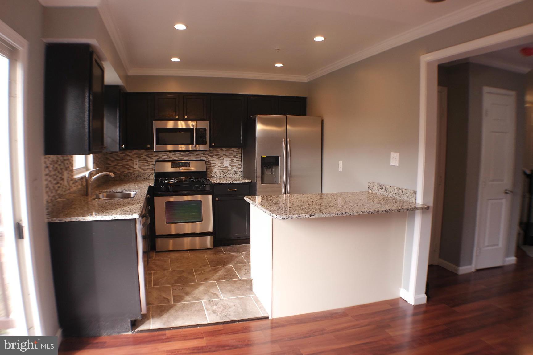 COLONY SQUARE- RSB PT PA - Residential