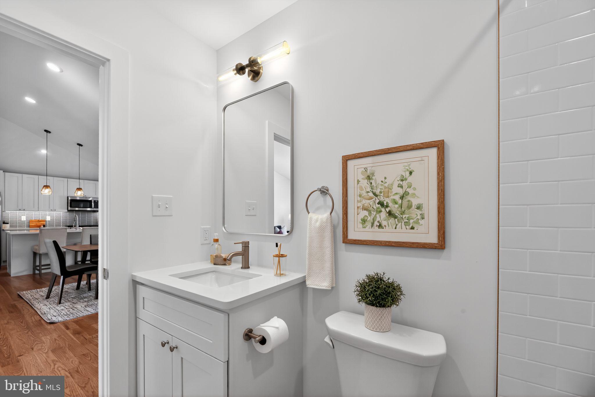 ROXBOROUGH - Residential