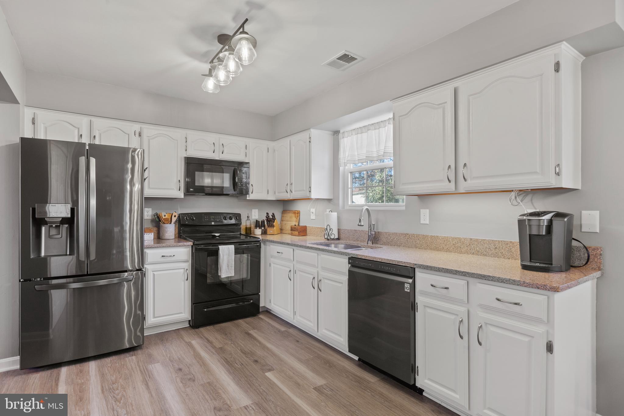 DORCHESTER NEIGHBORHOOD - Residential