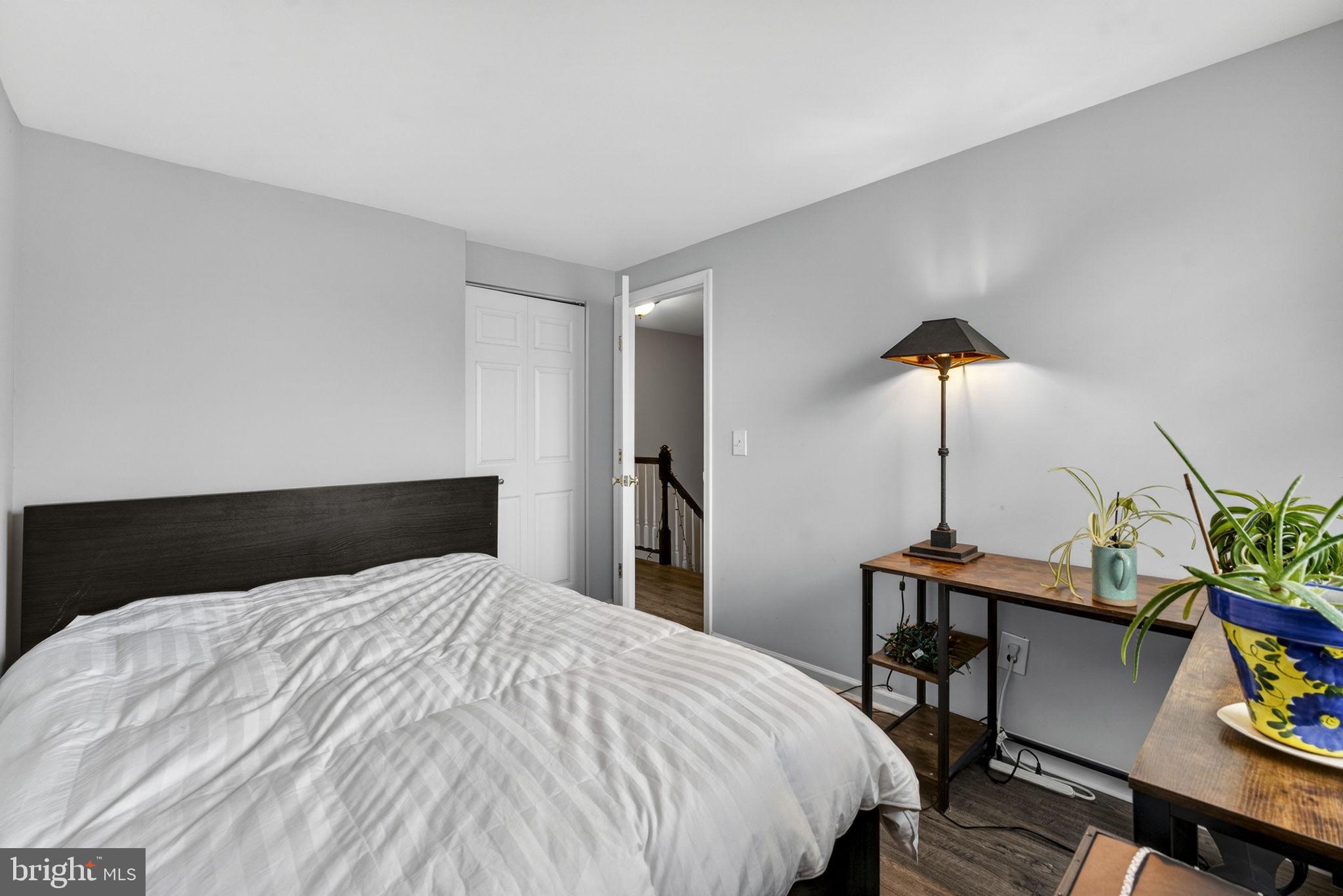 LIFESTYLE AT SULLY STATION - Residential