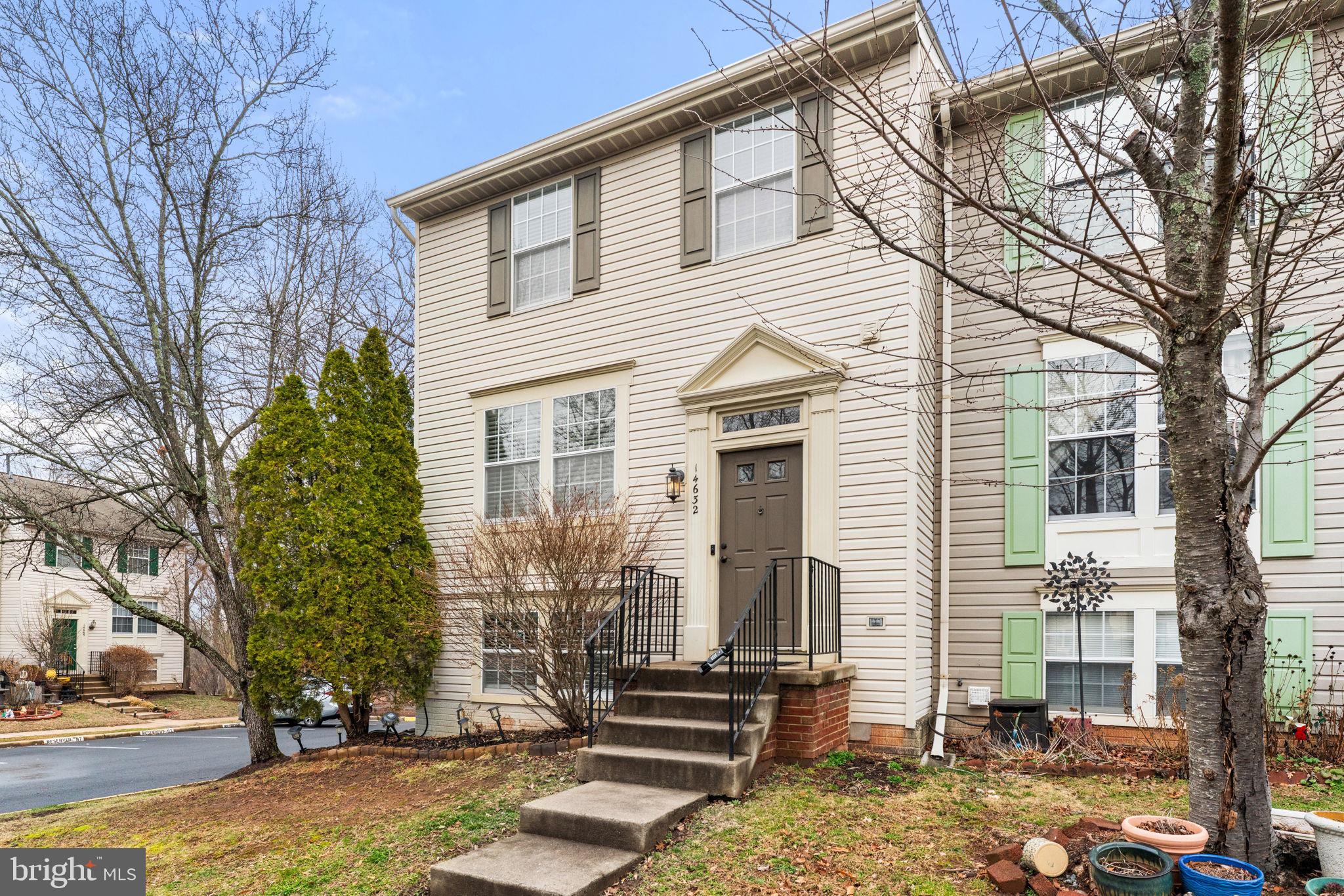 LIFESTYLE AT SULLY STATION - Residential