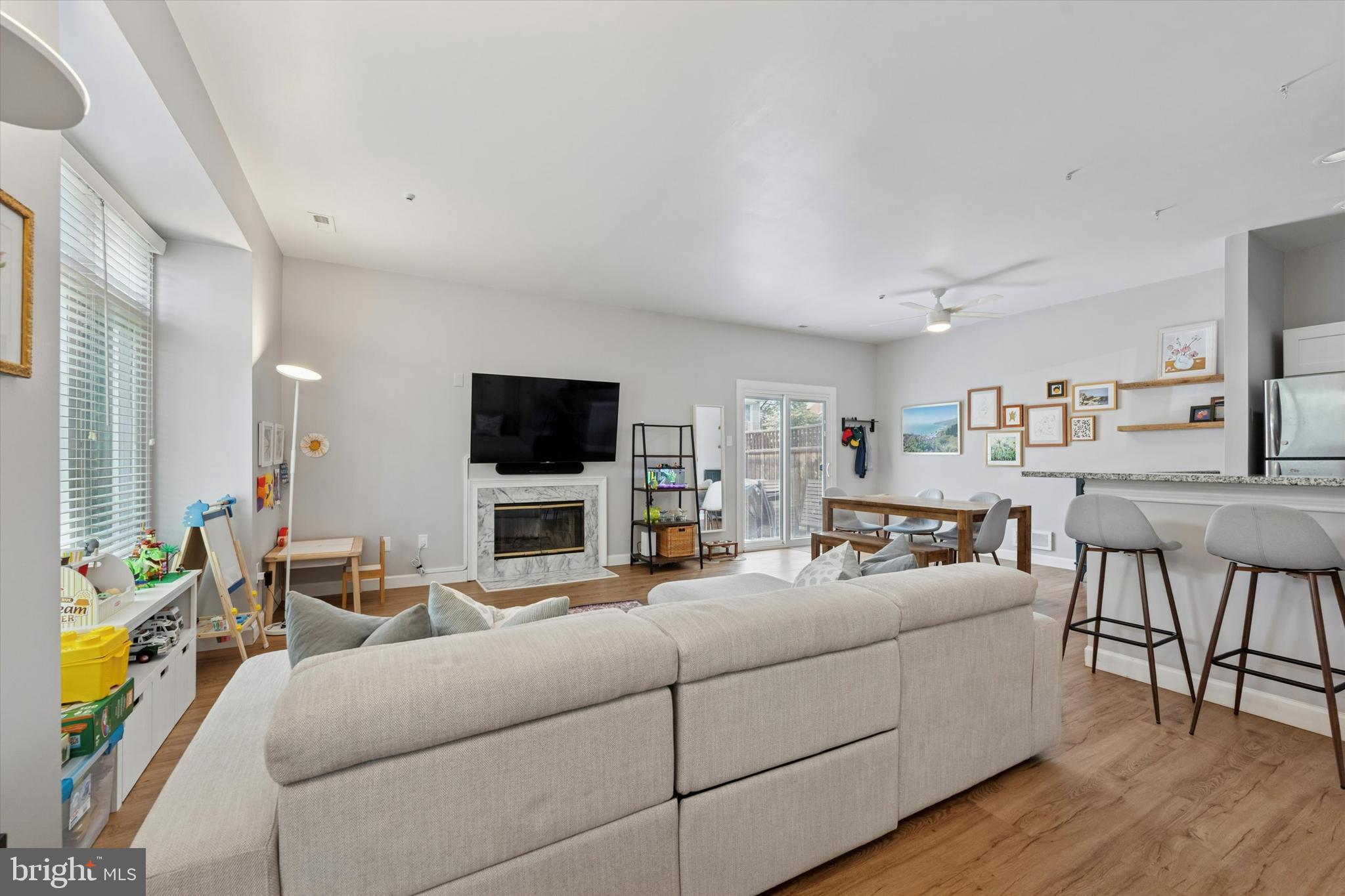 1405 NAOMIS COURT 1405