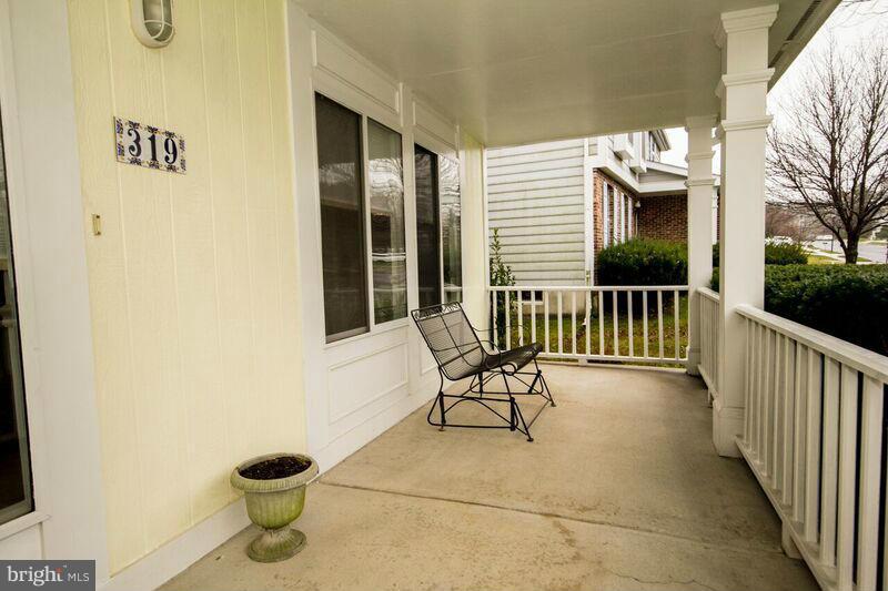 TIMBER GROVE - Residential Lease