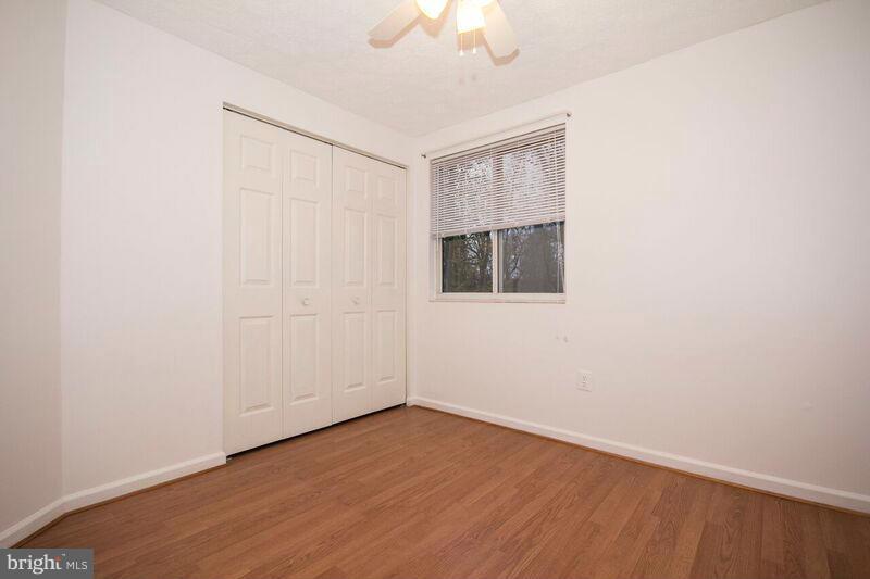 TIMBER GROVE - Residential Lease