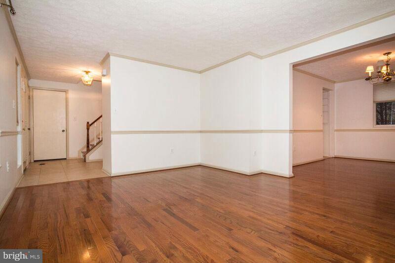 TIMBER GROVE - Residential Lease