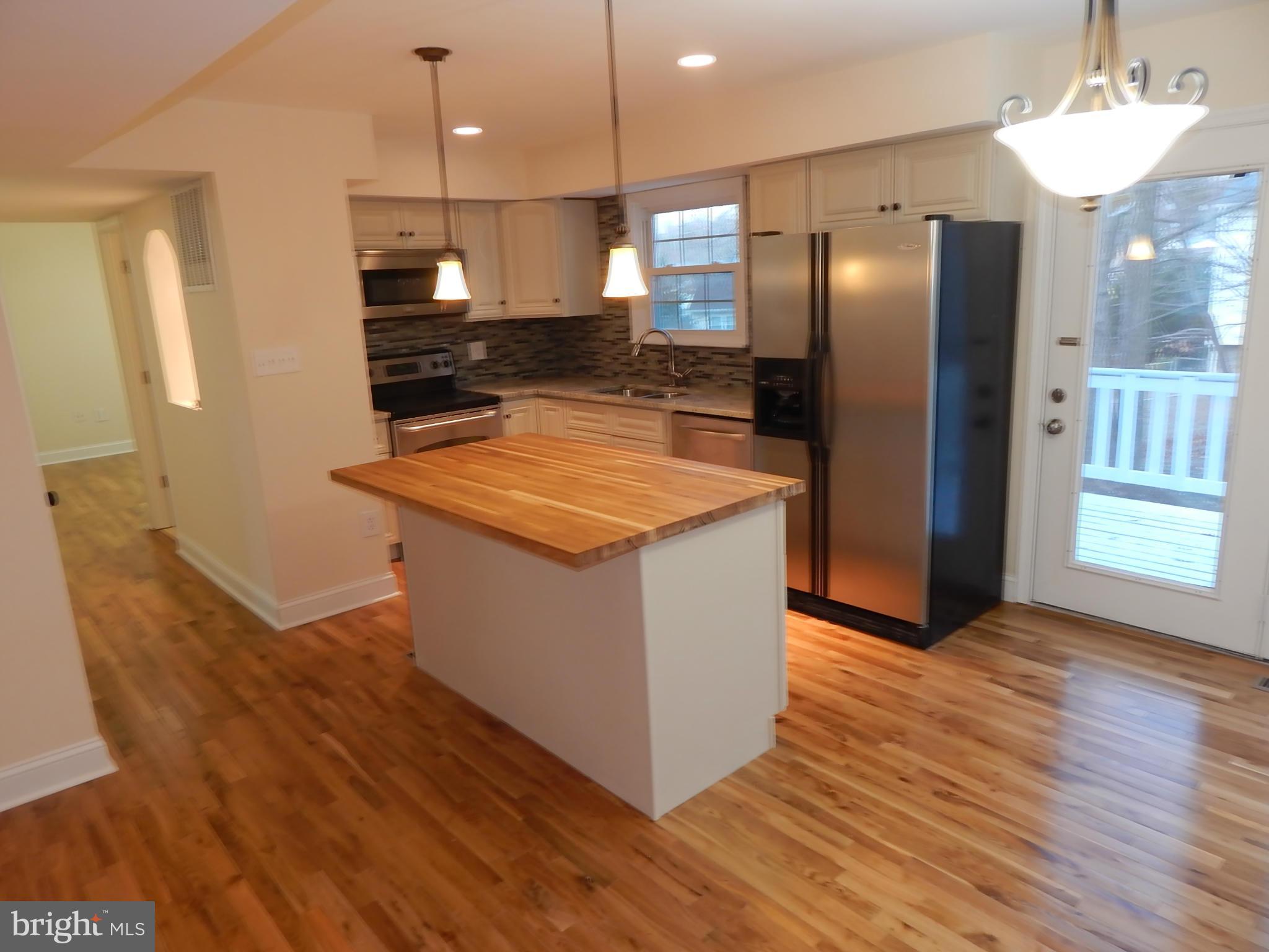 DALE CITY - Residential