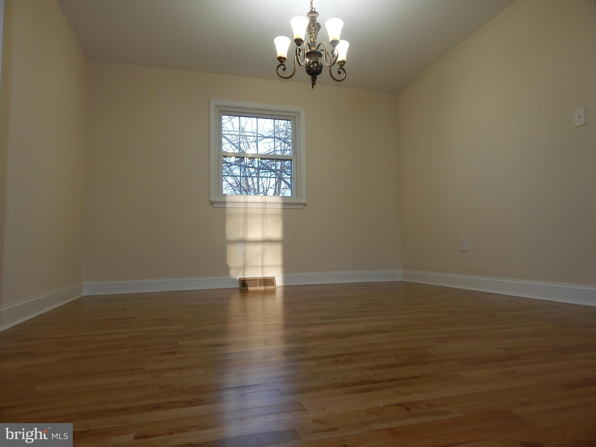 DALE CITY - Residential