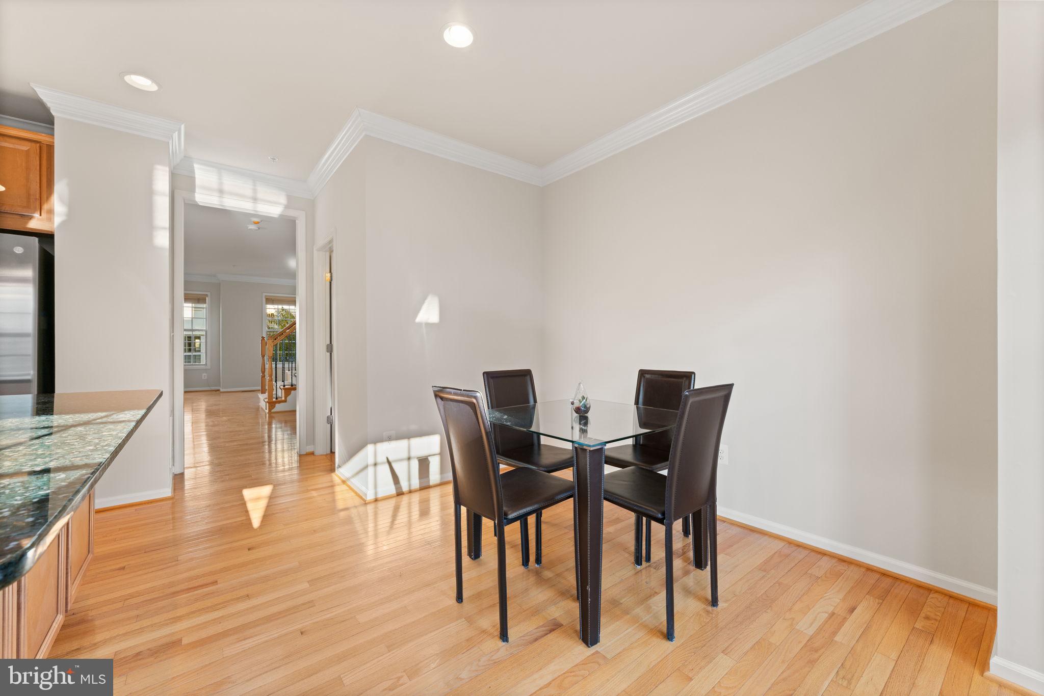 POTOMAC OVERLOOK CONDO - Residential