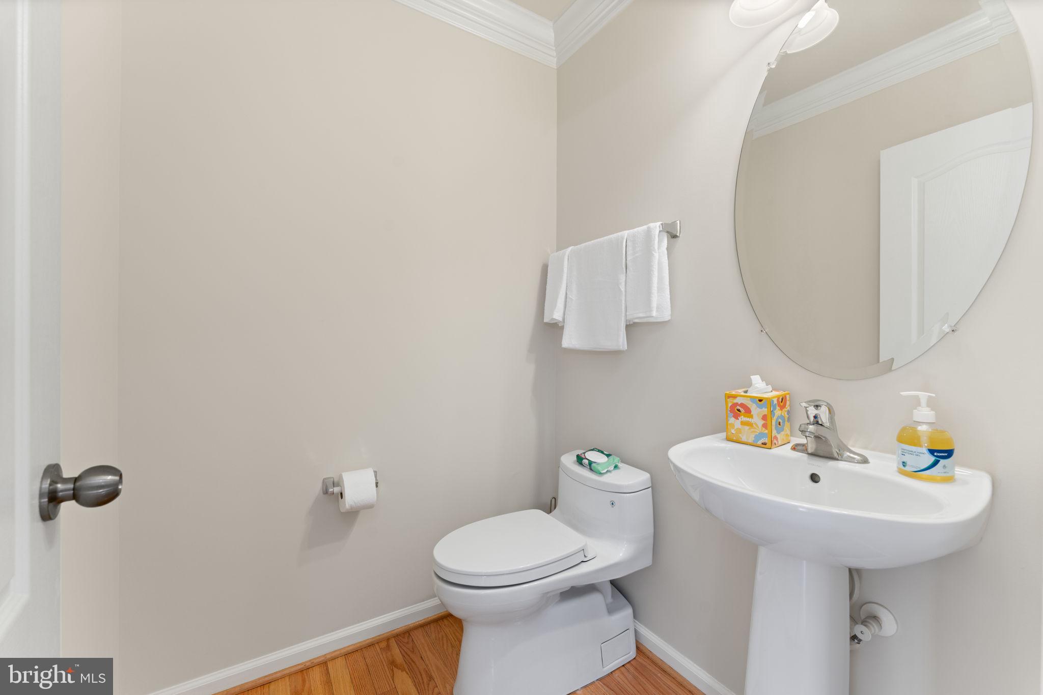 POTOMAC OVERLOOK CONDO - Residential