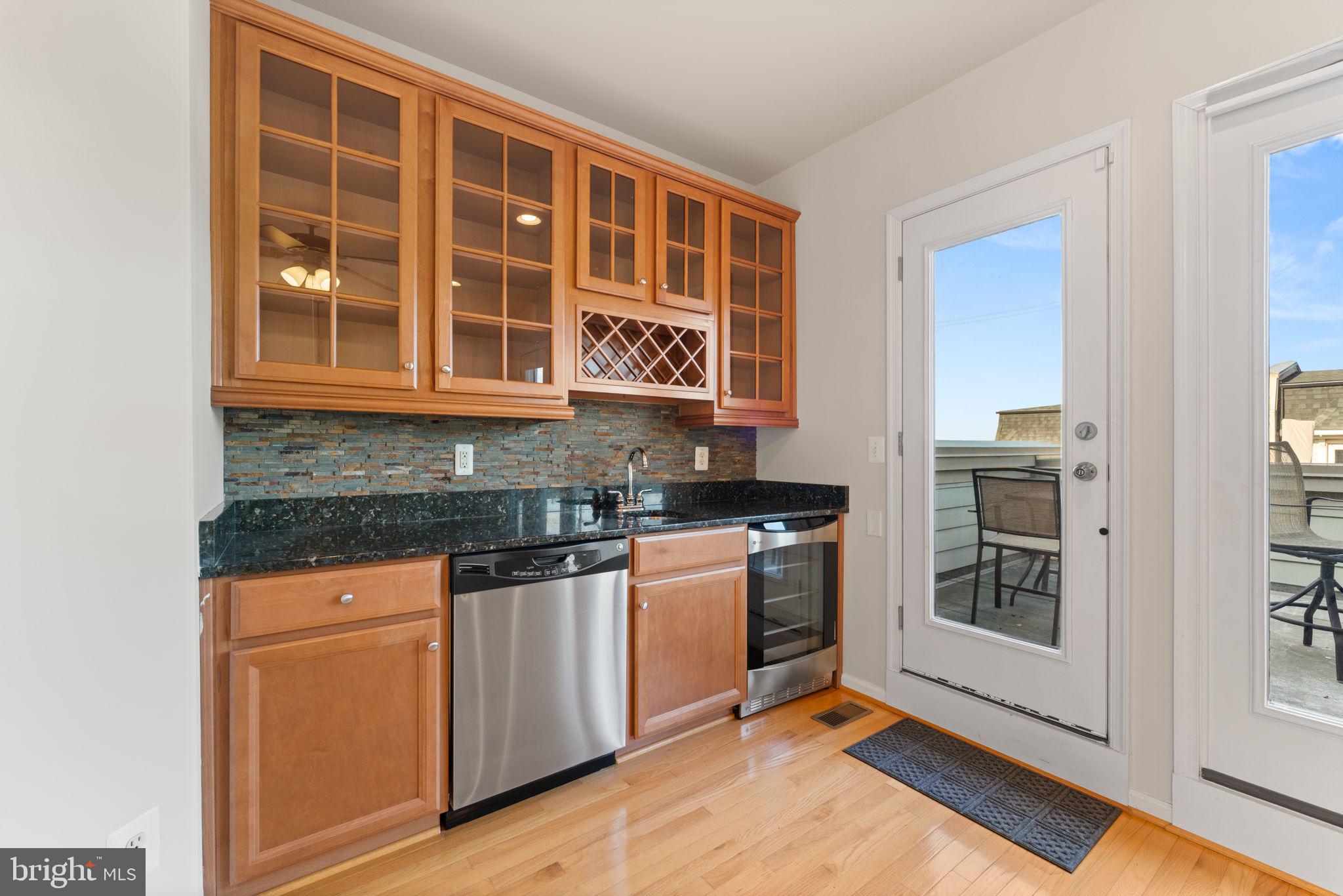 POTOMAC OVERLOOK CONDO - Residential