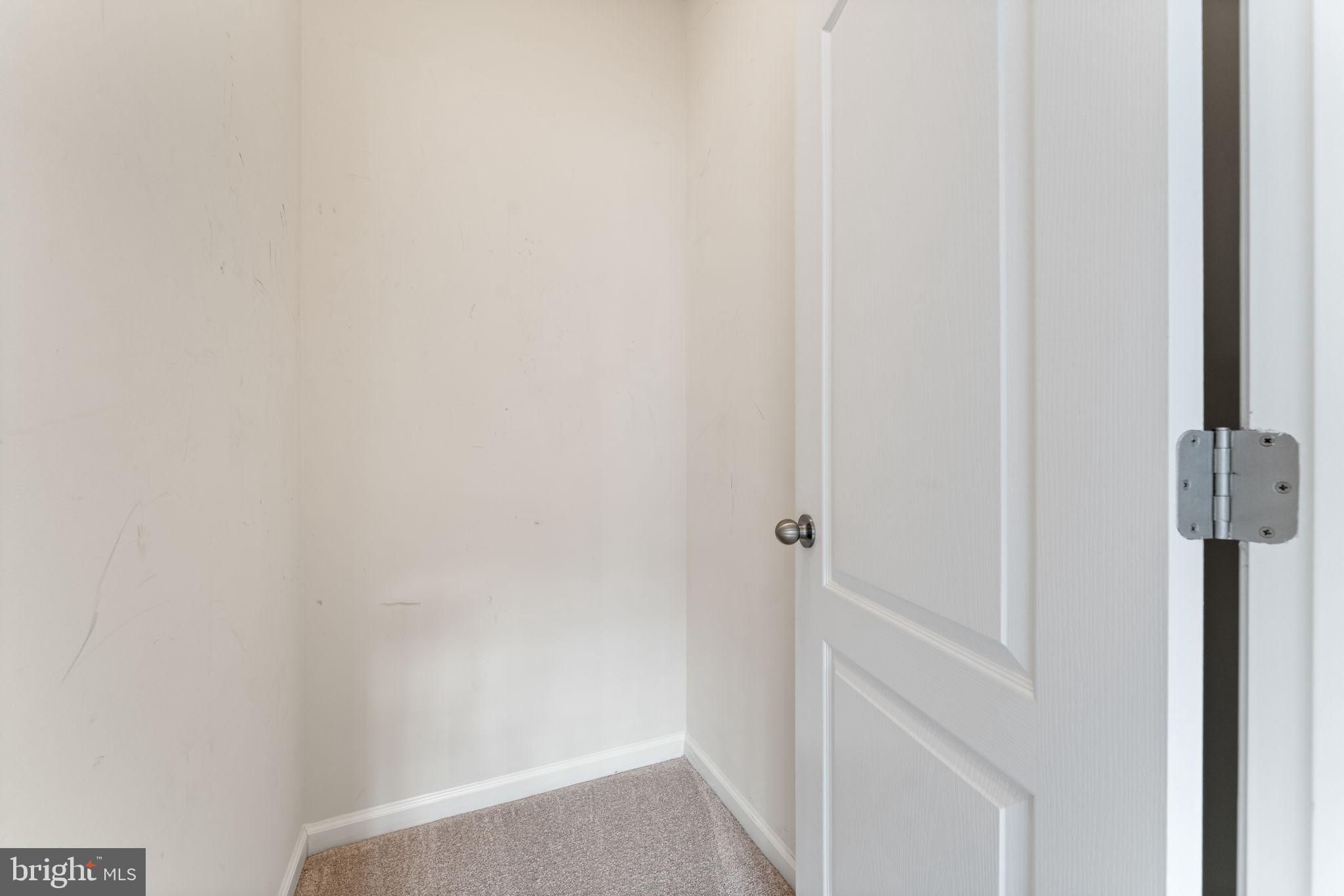 POTOMAC OVERLOOK CONDO - Residential