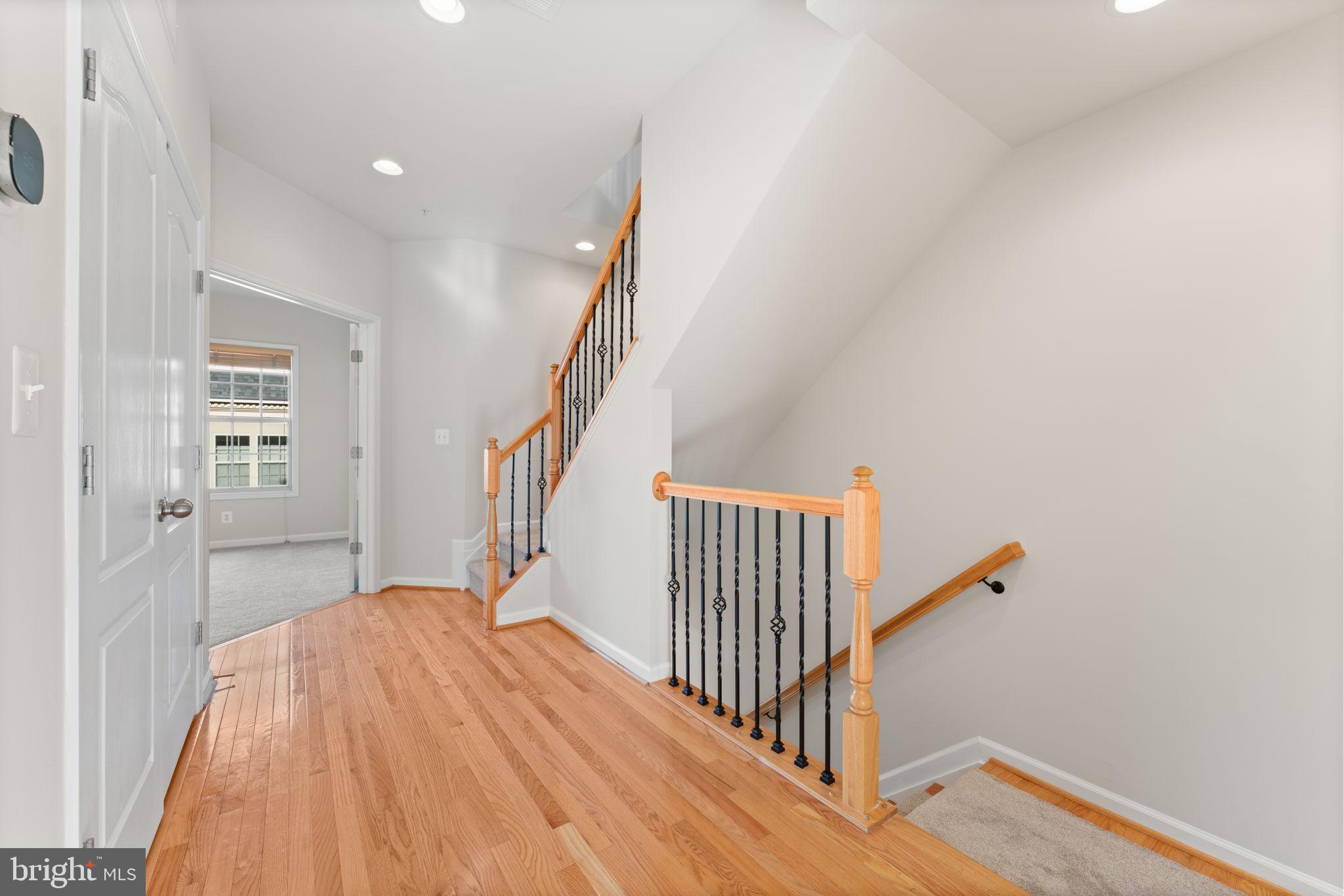 POTOMAC OVERLOOK CONDO - Residential