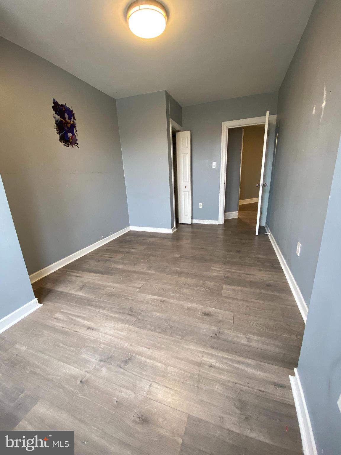 WEST OAK LANE - Residential