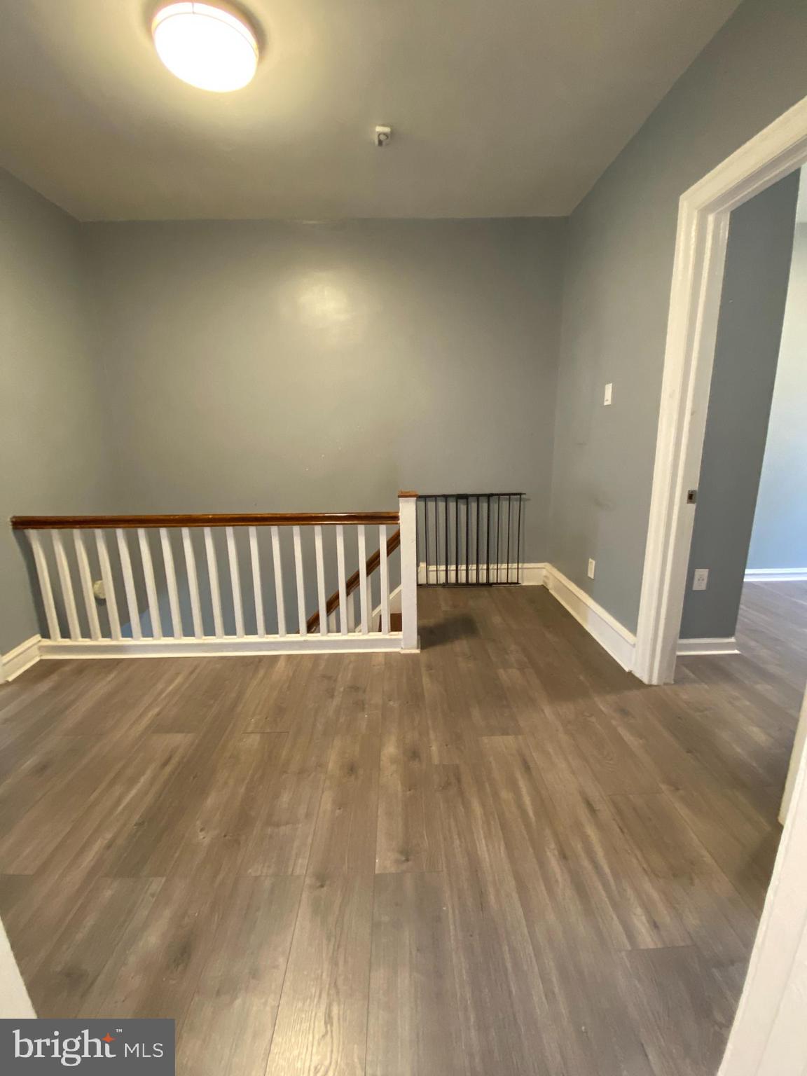 WEST OAK LANE - Residential