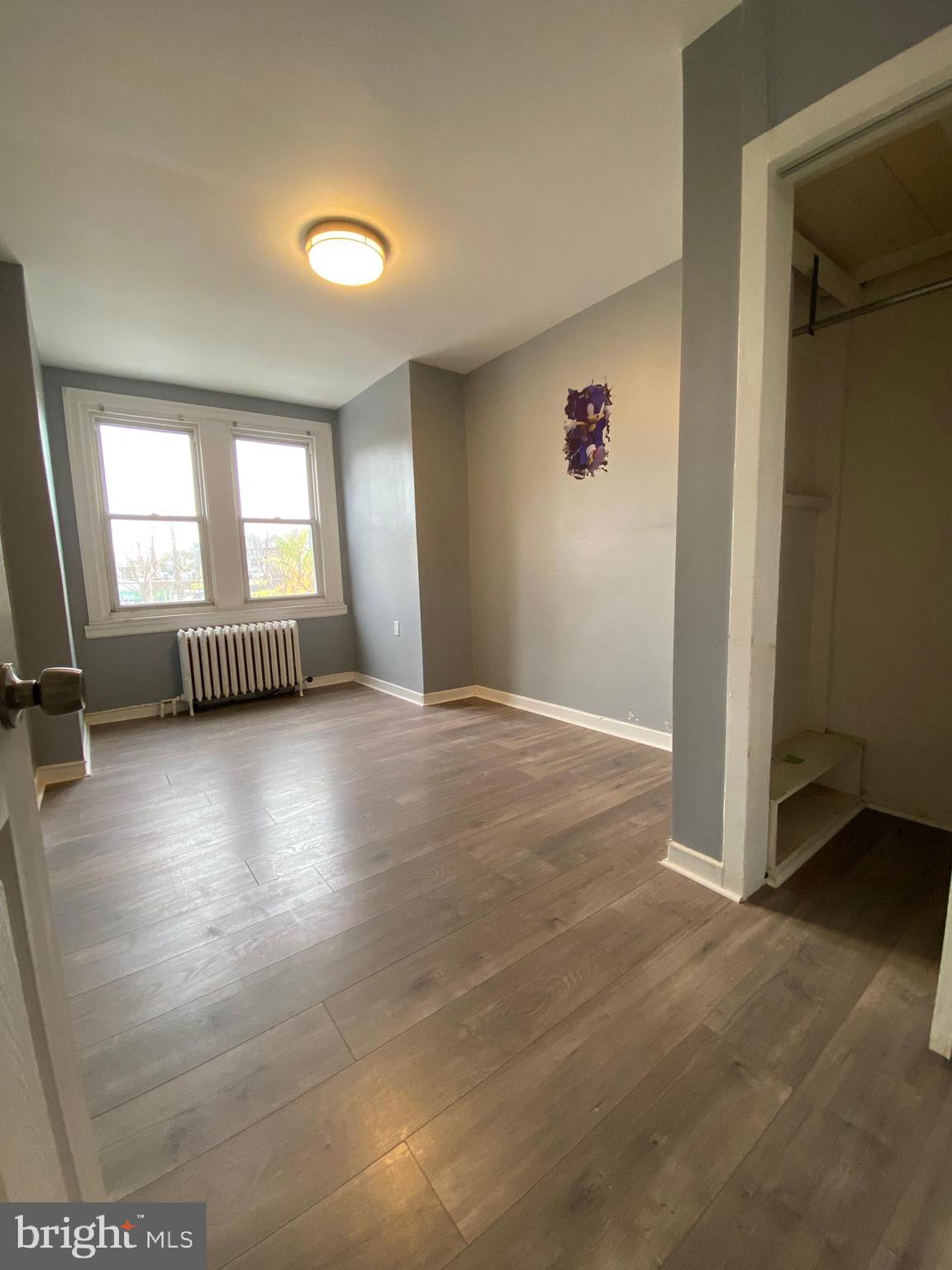 WEST OAK LANE - Residential