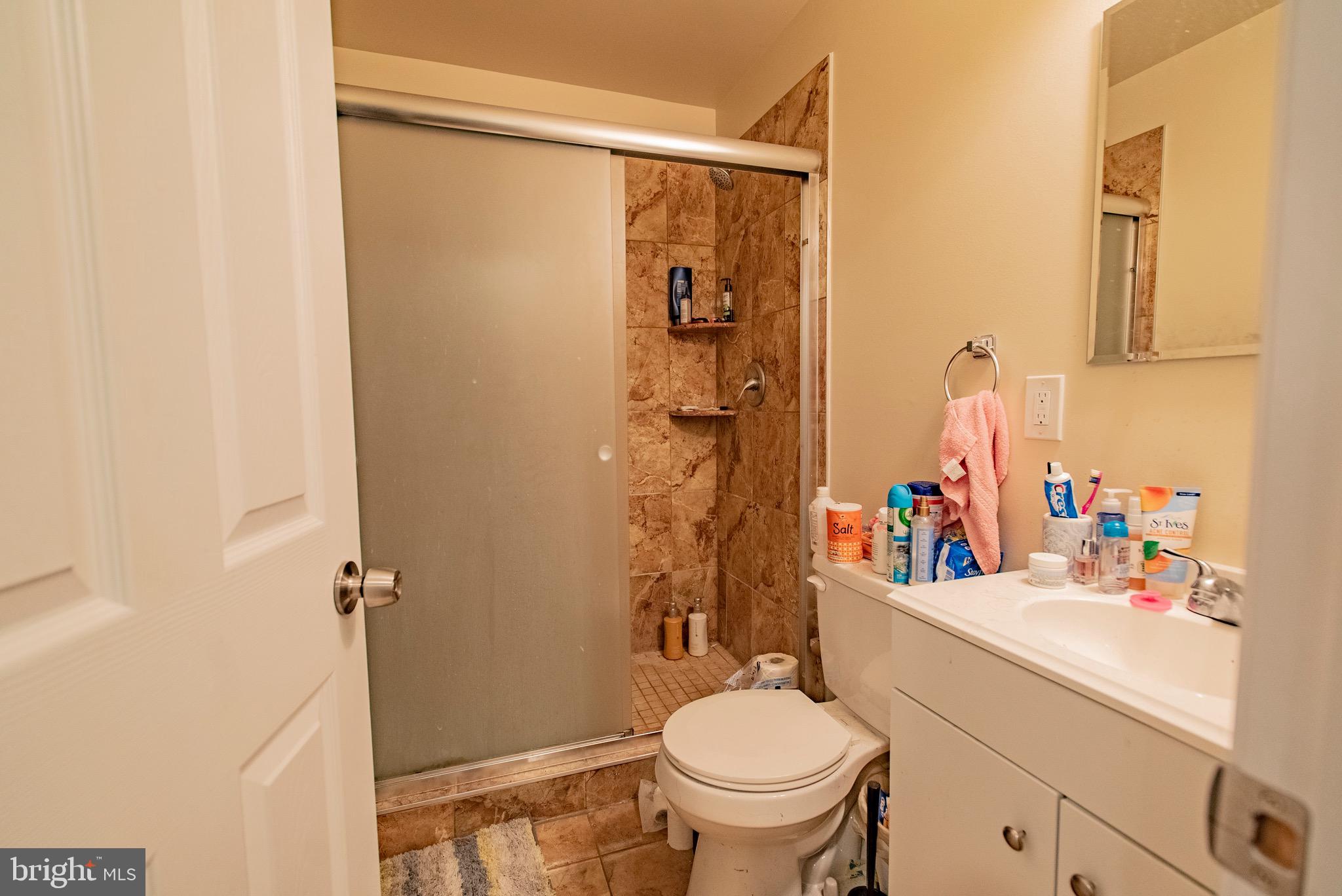 POWELTON VILLAGE - Residential Lease