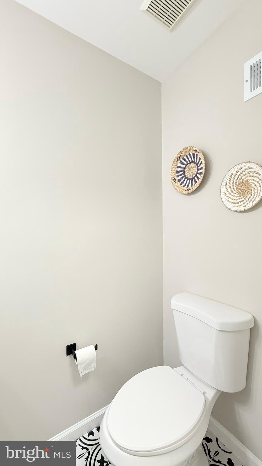 KINGSTOWNE - Residential