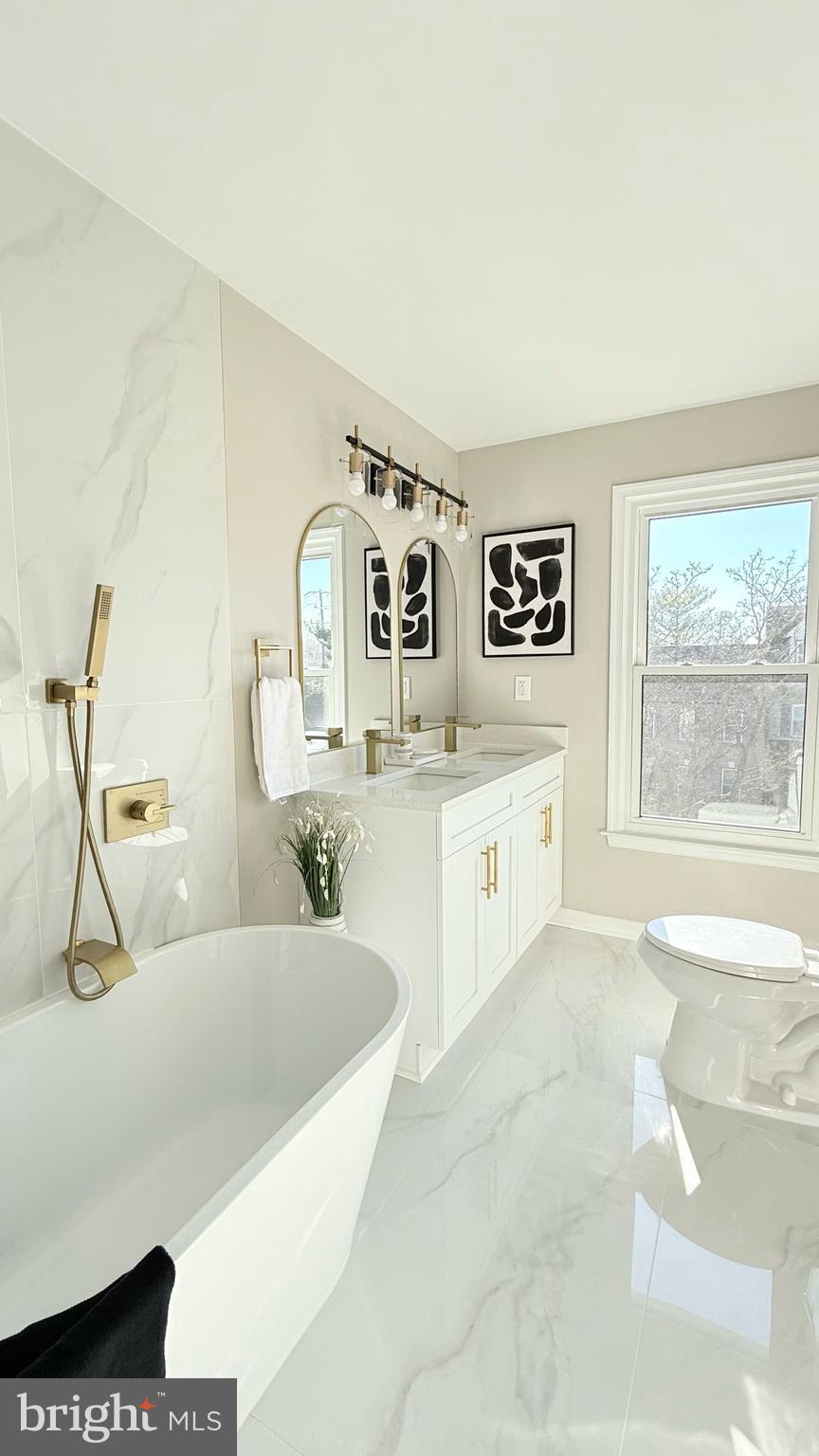 KINGSTOWNE - Residential