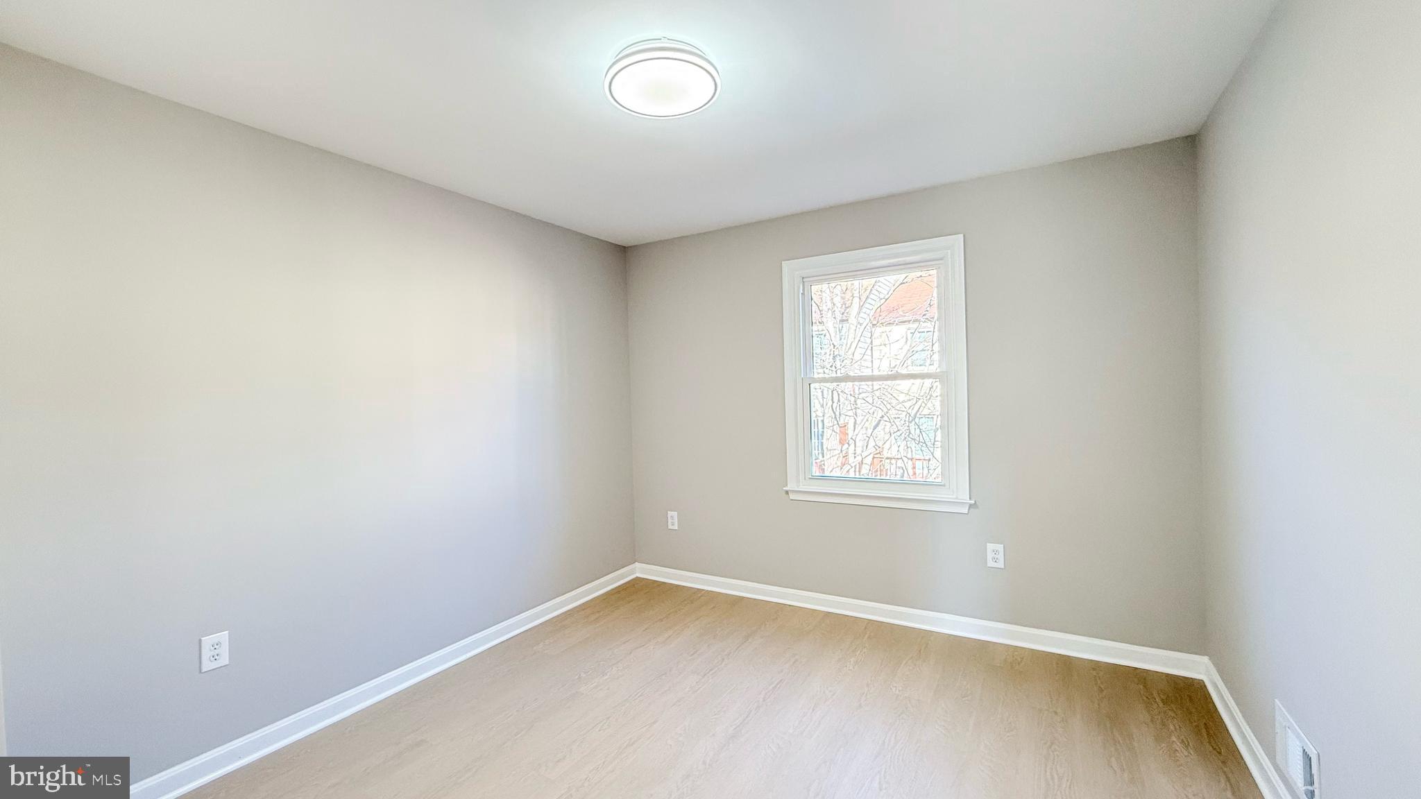 KINGSTOWNE - Residential