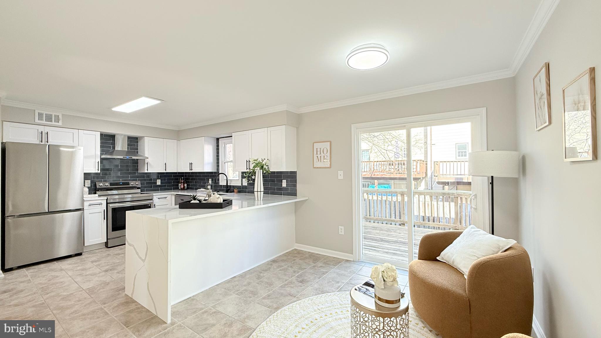 KINGSTOWNE - Residential