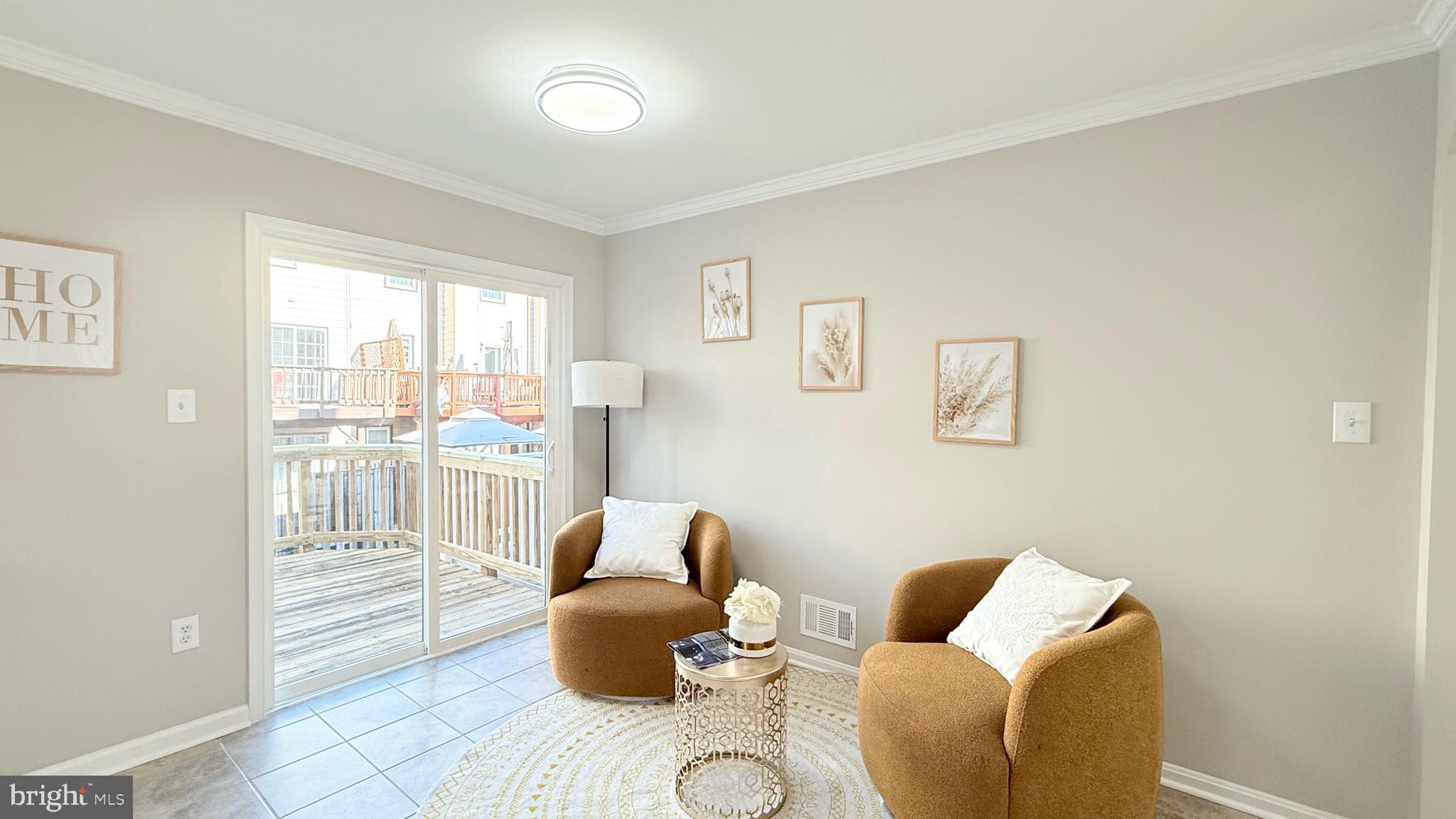 KINGSTOWNE - Residential