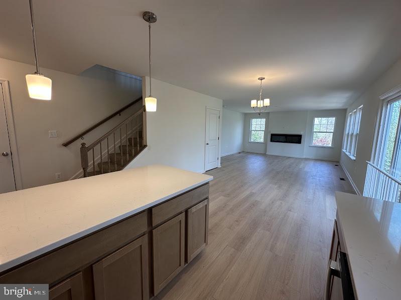 FOREST LAKES - Residential