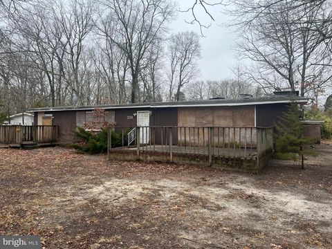 Multifamily For Sale - 711 Woodland Drive<br/> Cumberland County, MILLVILLE, NJ 08332