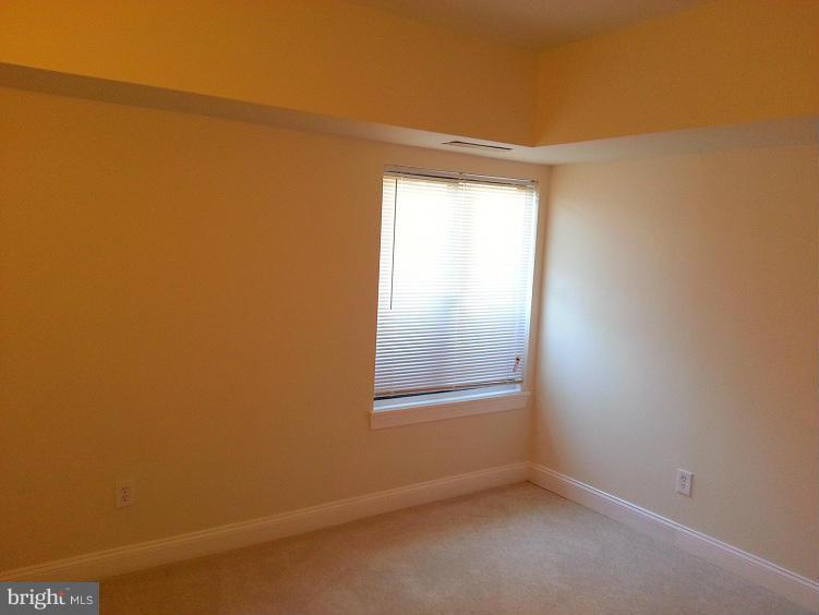 WOODLAKE TOWERS - Residential Lease