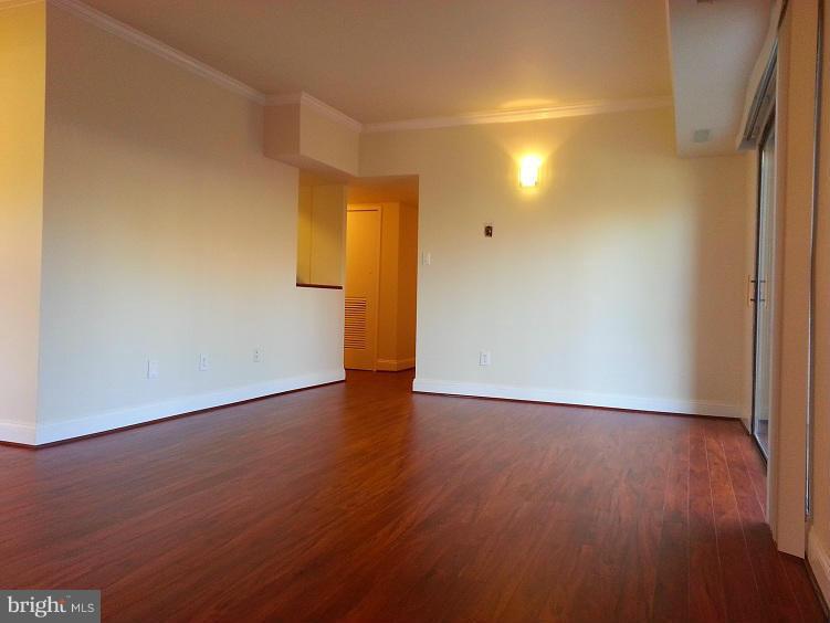 WOODLAKE TOWERS - Residential Lease