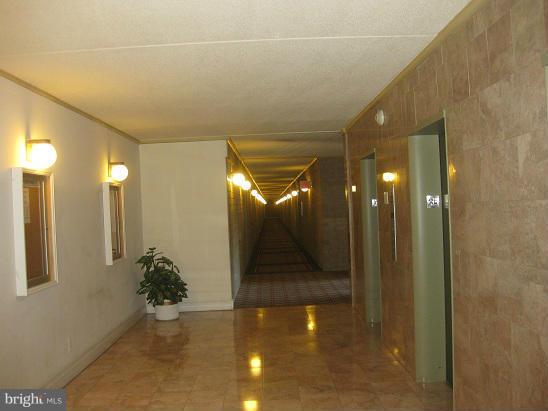 WOODLAKE TOWERS - Residential Lease