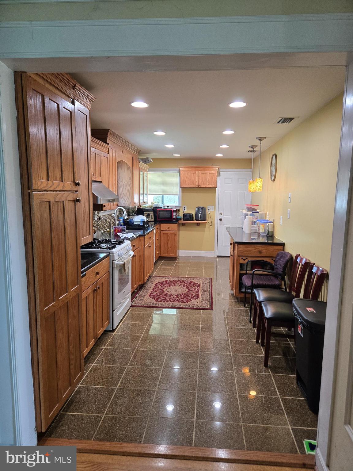 910 PRESTWOOD ROAD