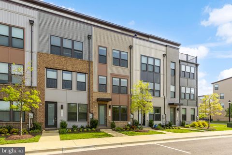 2521 RIVER TERRACE ROAD HYATTSVILLE MD 20782