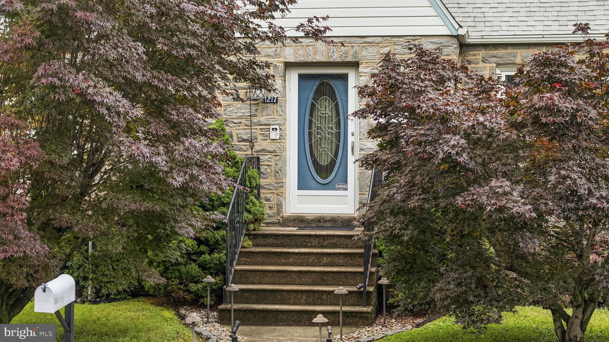 1217 BULLENS LANE