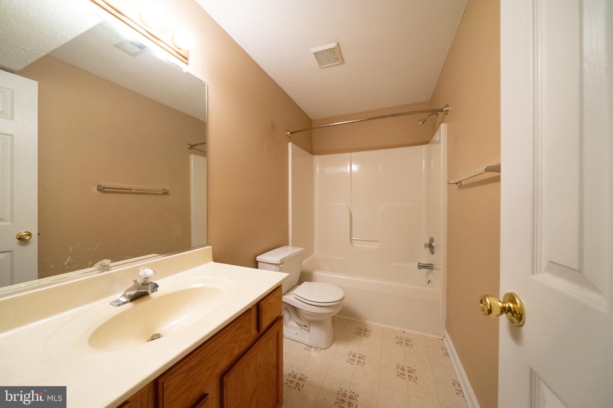 ESSEX SOUTH - Residential