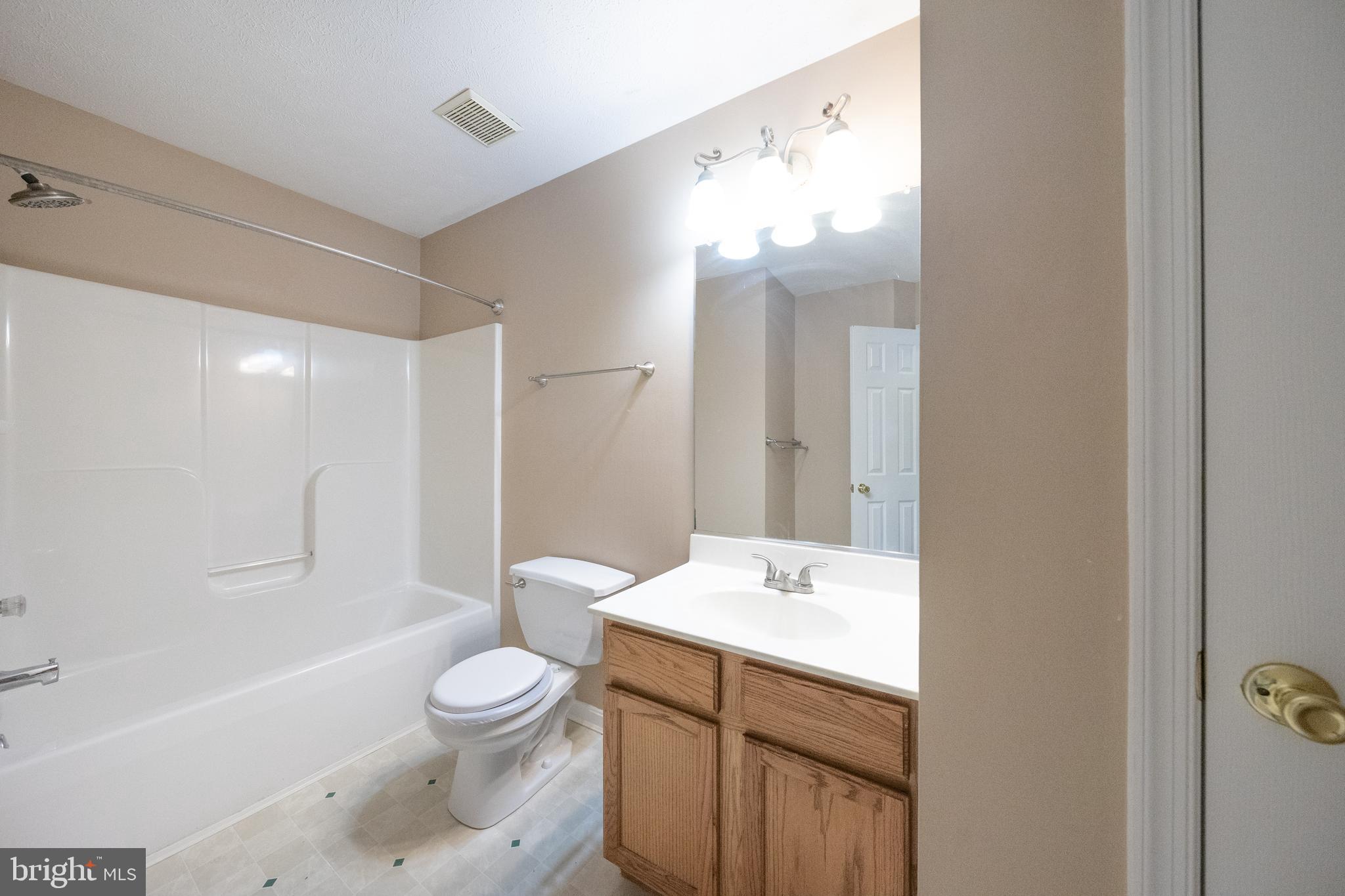 ESSEX SOUTH - Residential