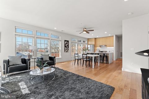1309 E STREET SE 16 WASHINGTON DC 20003