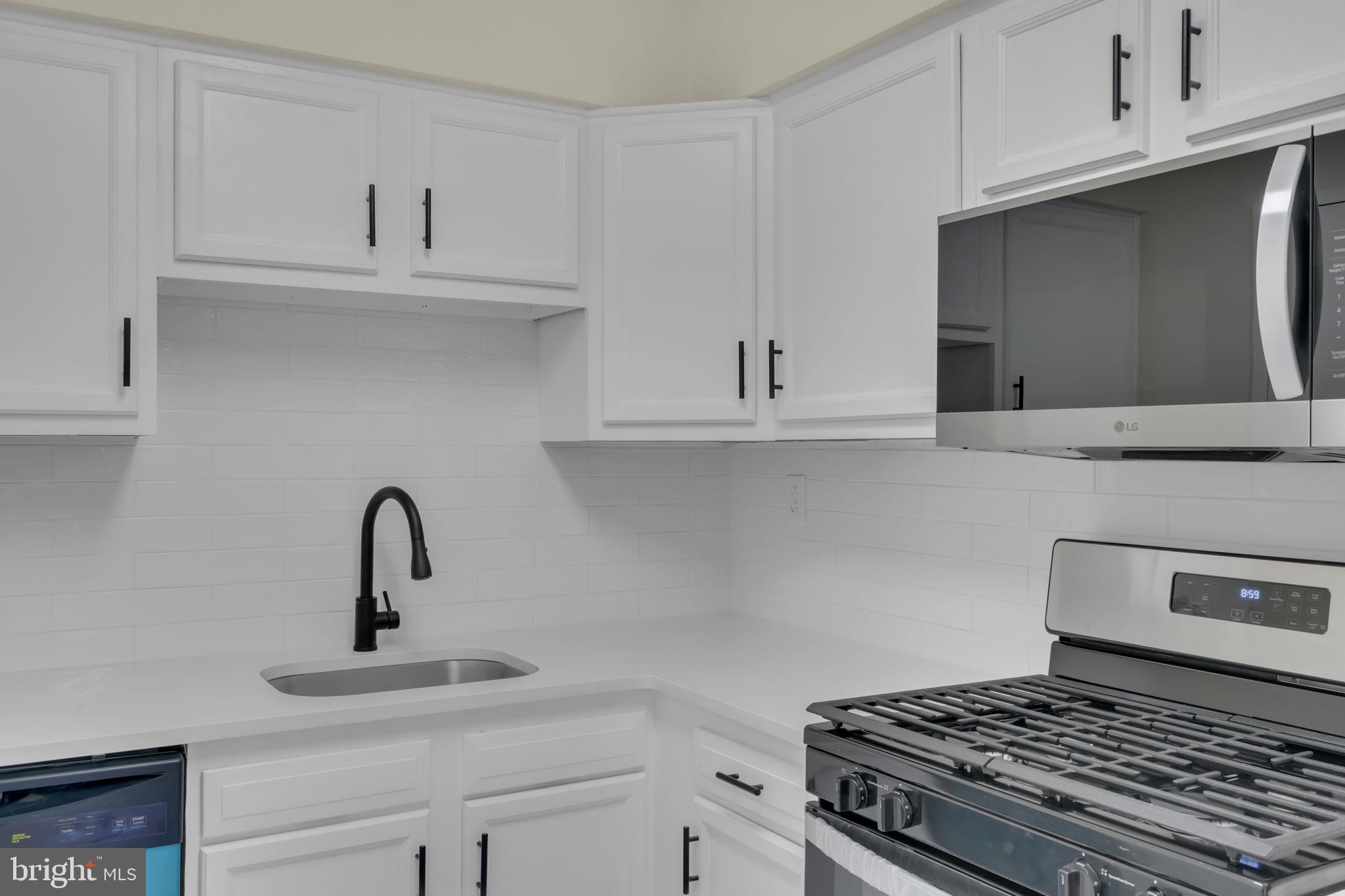 PALMYRA HARBOUR - Residential