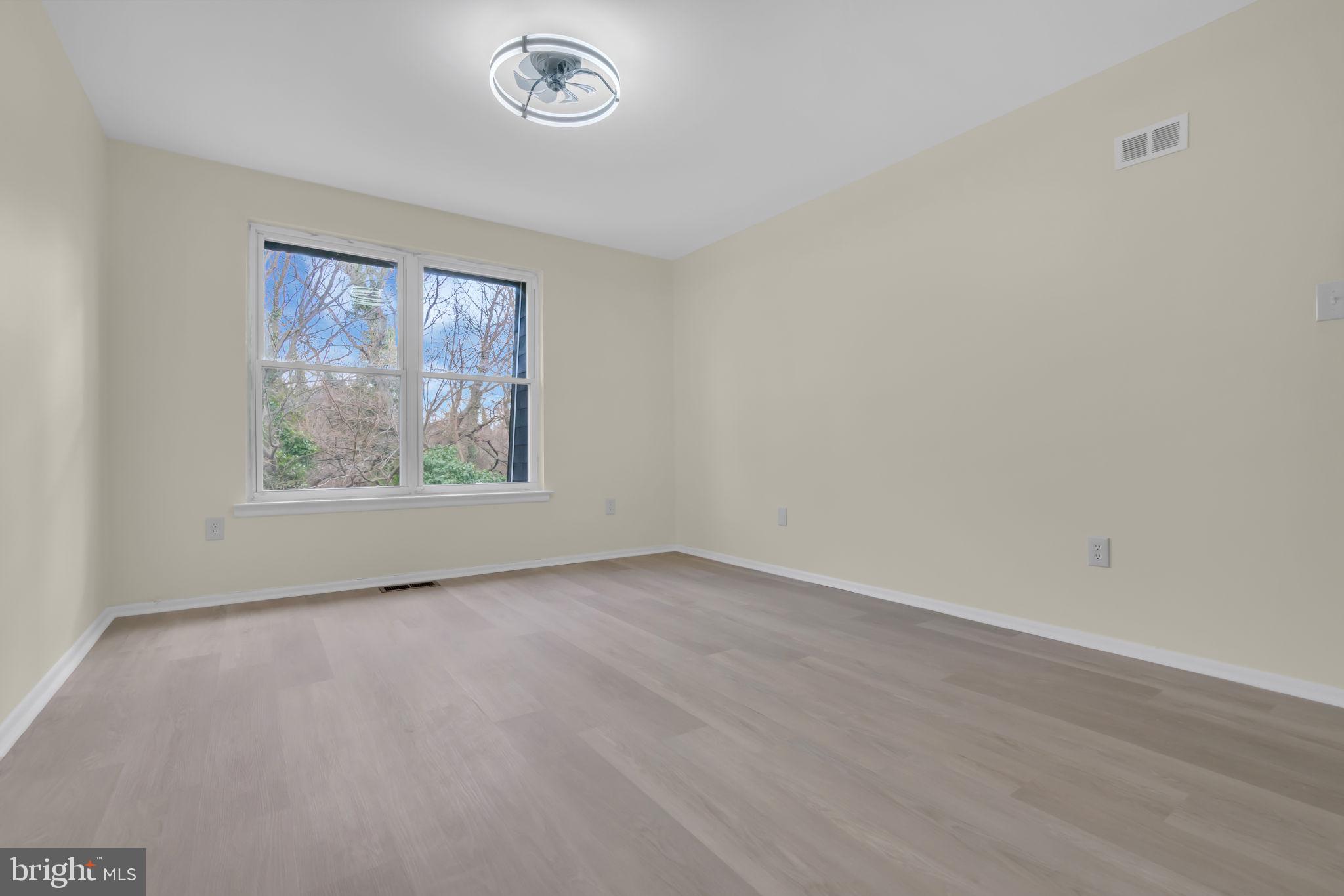 PALMYRA HARBOUR - Residential