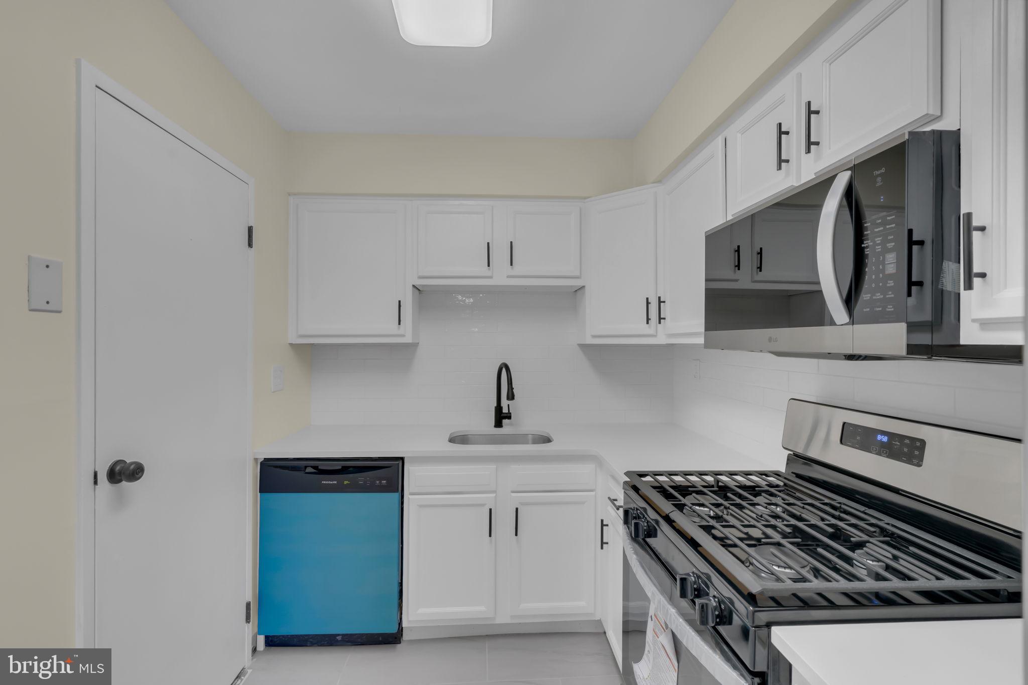 PALMYRA HARBOUR - Residential