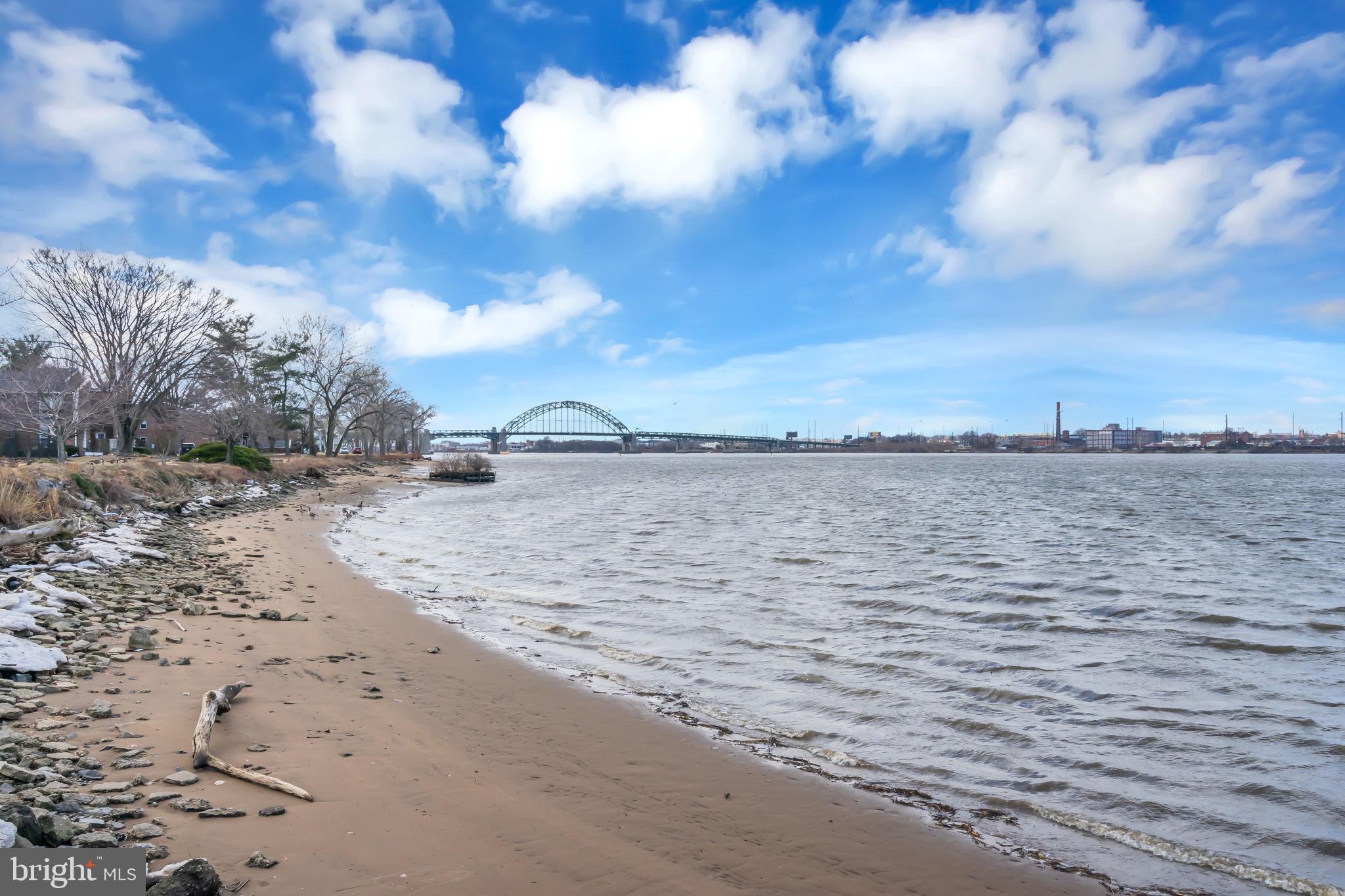 PALMYRA HARBOUR - Residential