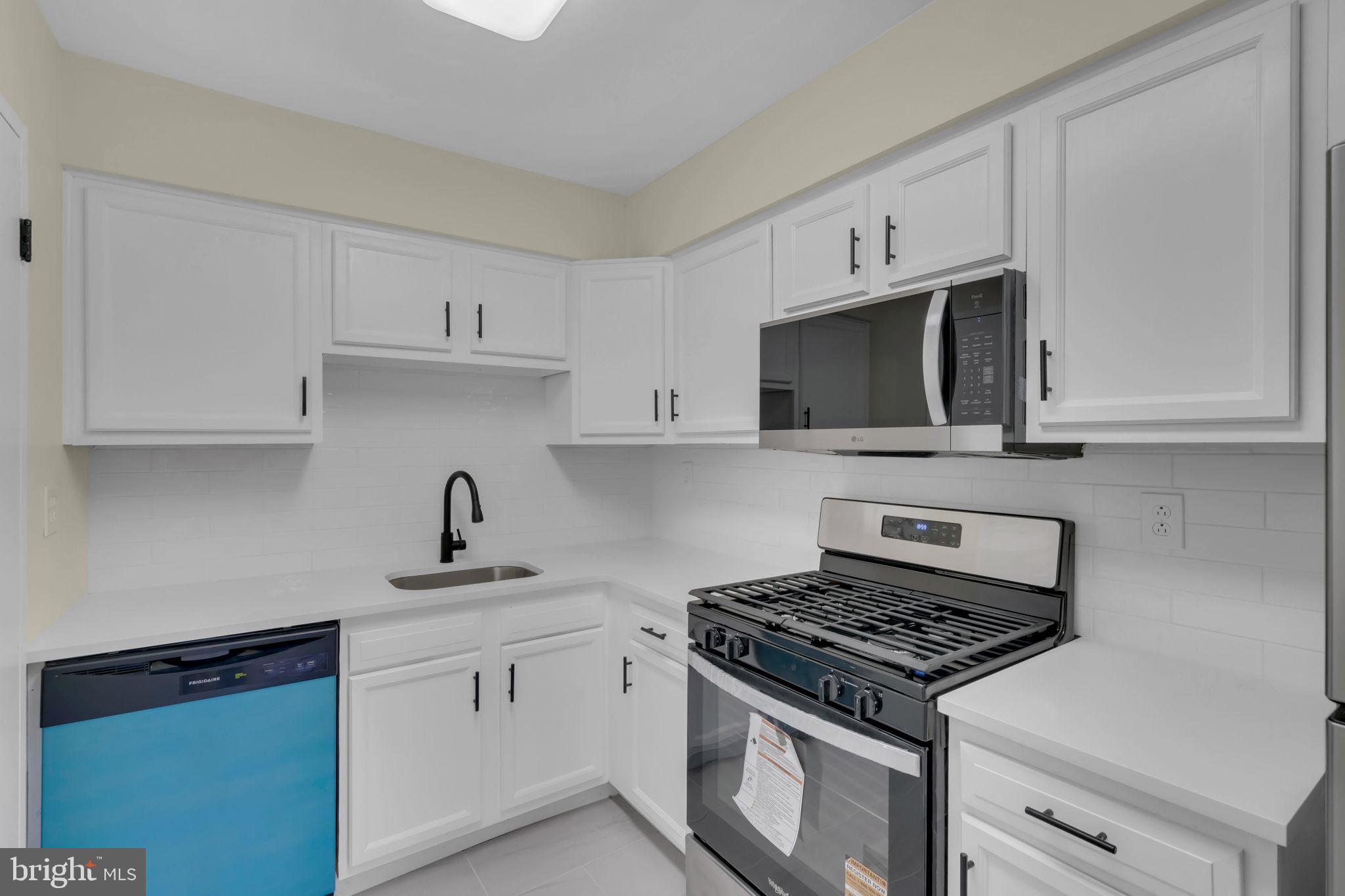 PALMYRA HARBOUR - Residential