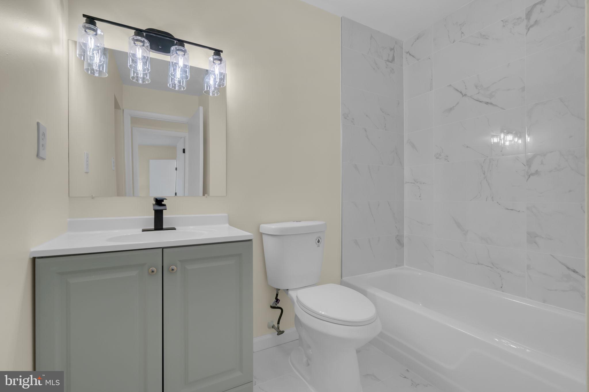 PALMYRA HARBOUR - Residential