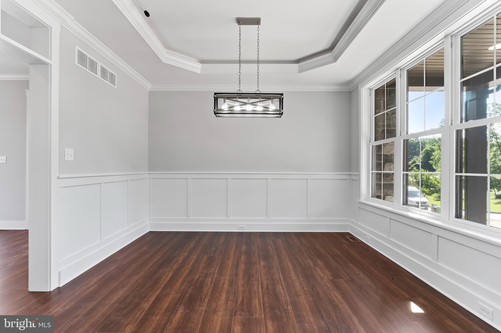 GRANTHAM CROSSING - Residential